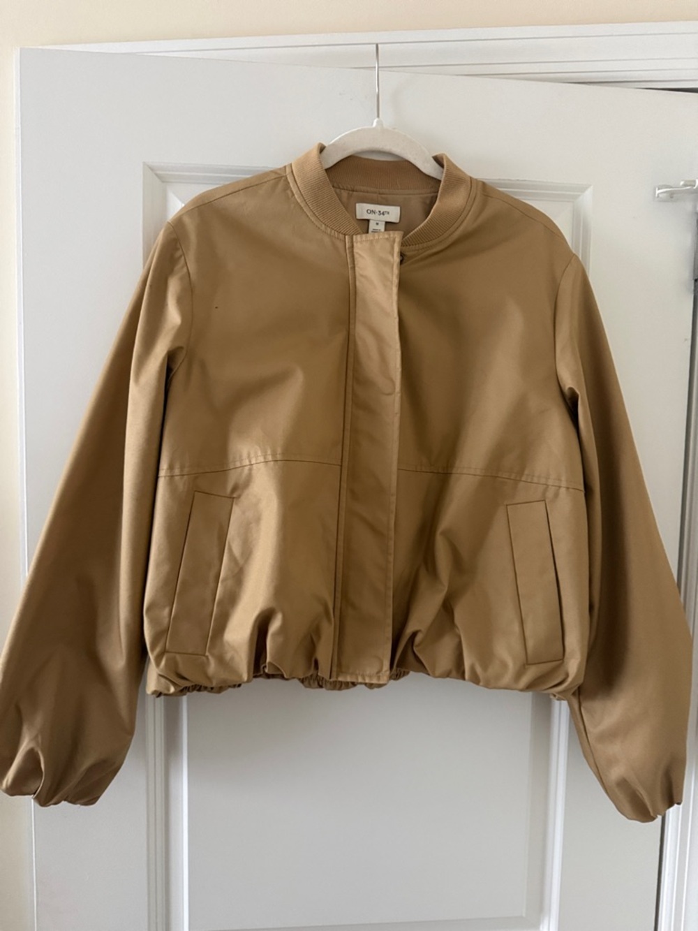 On 34th tan khaki cotton blend bomber jacket sz m medium